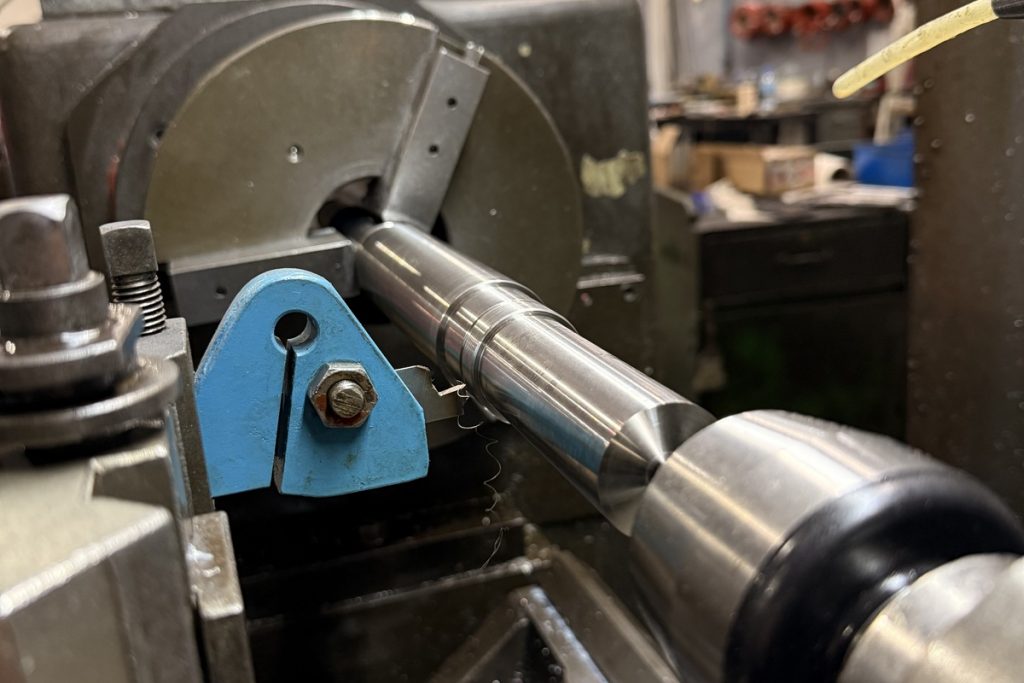 MBT Egara - torno 1024